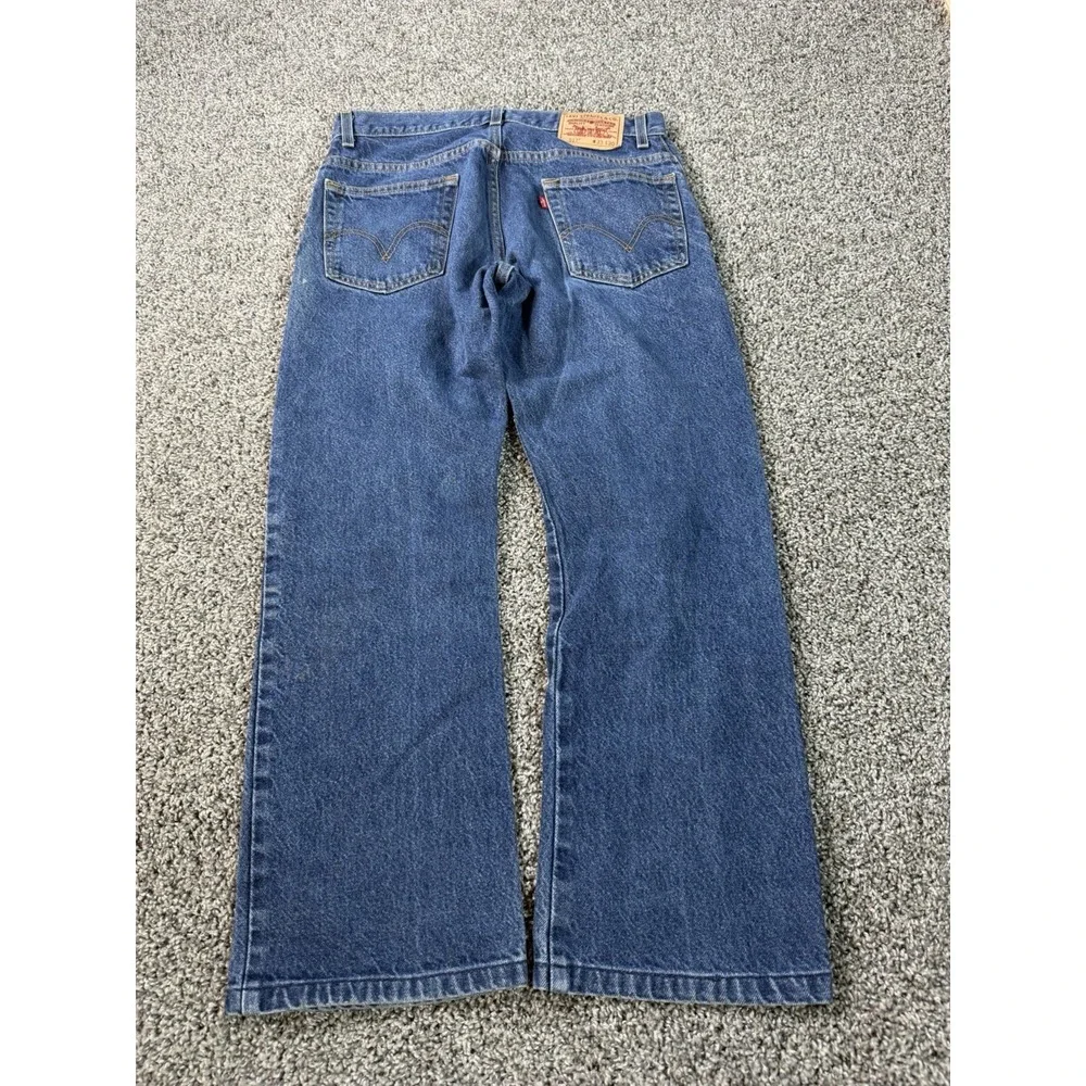 Levis inseam measures
